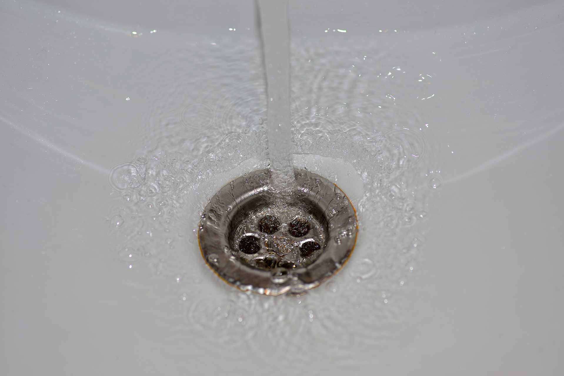 A2B Drains provides services to unblock blocked sinks and drains for properties in Hastings.